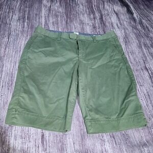 GAP Olive Green Bermuda‎ Shorts Women's Size 6 Casual Chino Walking
